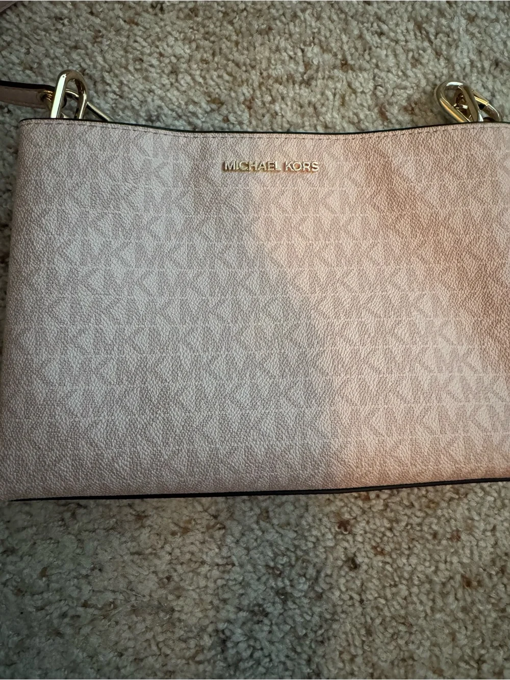 MICHAEL KORS Pink Crossbody Bag with Gold-Tone Hardware